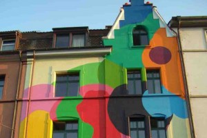 Покраска фасада по трафаретам